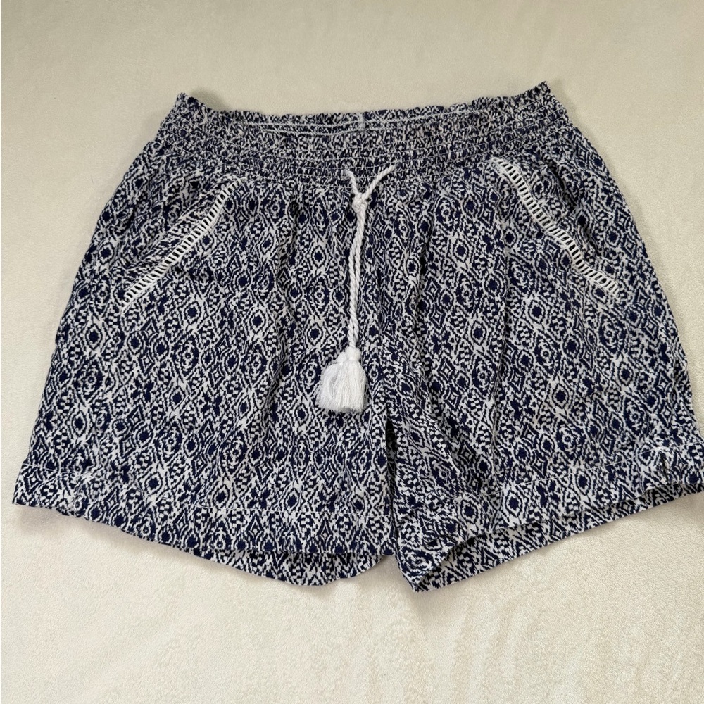 Briggs New York High Waist Navy Patterned Shorts